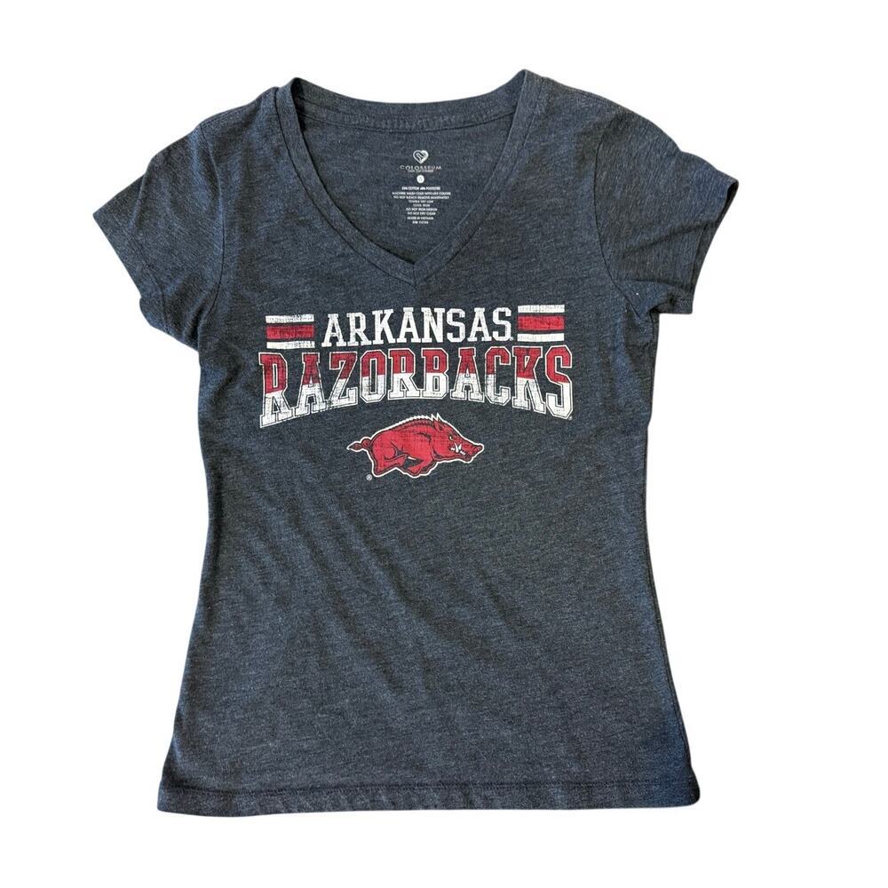 ARKANSAS UNIVERSITY Razorbacks V Neck Tee T-Shirt Women size S Gameday